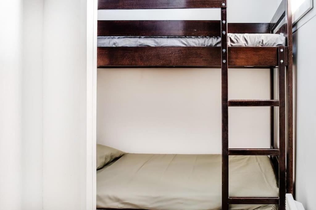 Lourde Center Apartment 3 Bed With Parking Λούρδη Εξωτερικό φωτογραφία